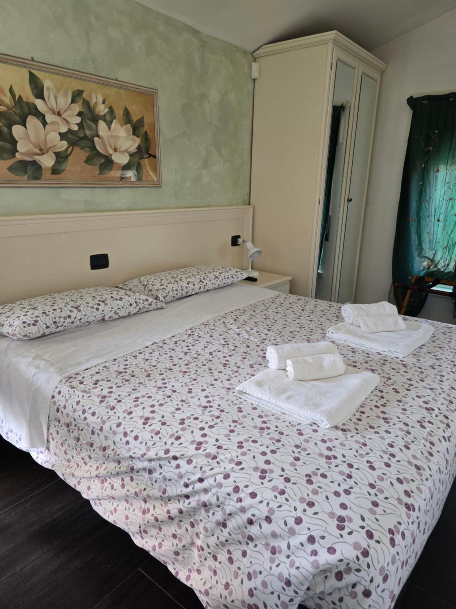 Villa Indipendente A Pochi Passi Dal Lago San Felice del Benaco Extérieur photo