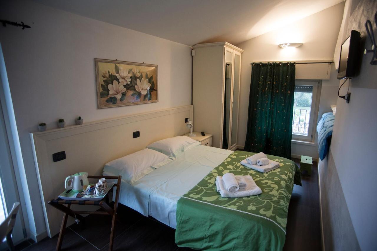 Villa Indipendente A Pochi Passi Dal Lago San Felice del Benaco Extérieur photo