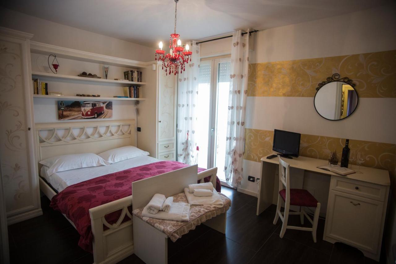 Villa Indipendente A Pochi Passi Dal Lago San Felice del Benaco Extérieur photo